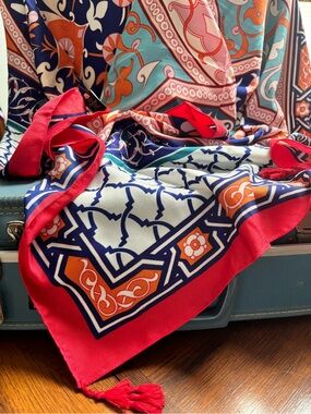 Vintage Oversized Scarf Lightweight Versatile Wrap for Beach